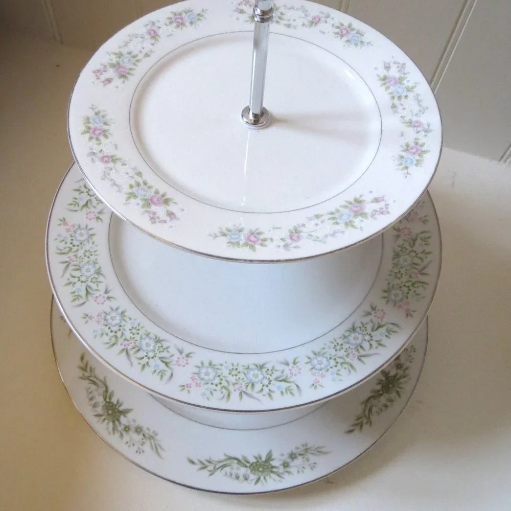 Dessert Stand Pastry Tiered Cupcake Holder Vintage Plates China Wedding Upcycled - Picture 5 of 7